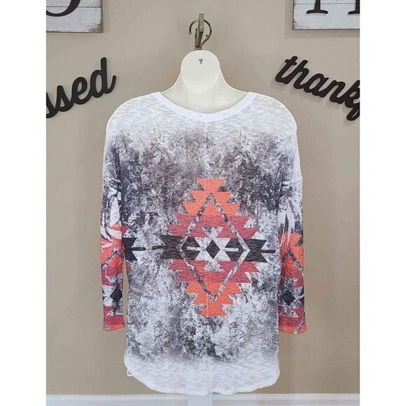 Luna Chic Oversized Gray Soft Long Sleeve Aztec Pattern Lightweight Sweater Sz L - Picture 2 of 3